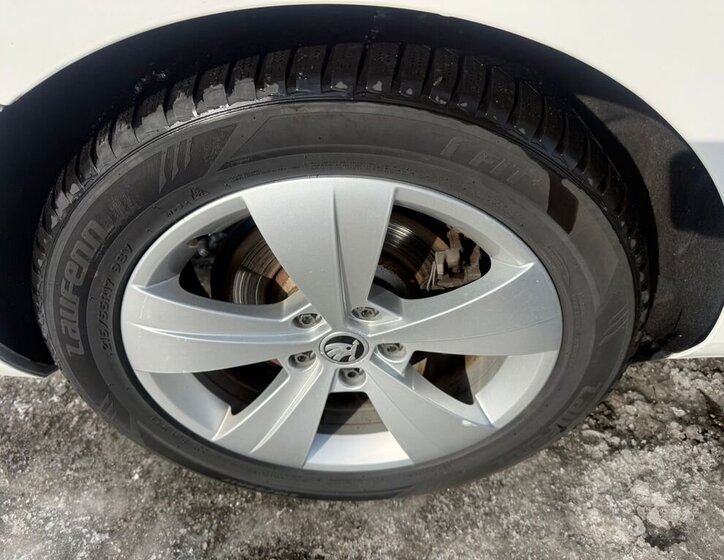 Škoda Superb Liftback 2,0 l 110 kw