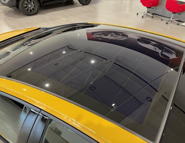 Toyota Prius Liftback 2,0 l 163 kw