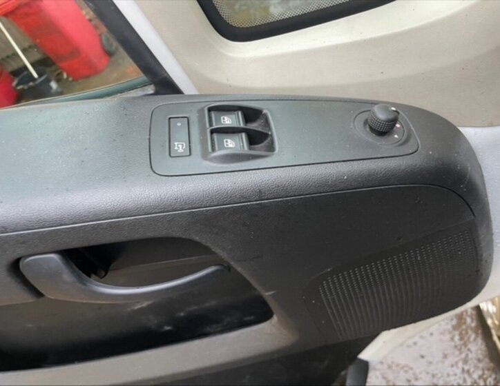 Peugeot Boxer Skříň 2,2 l 88 kw