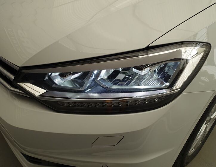 Volkswagen Touran 34