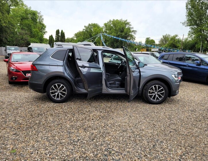 Volkswagen Tiguan Allspace SUV / Terénní 1,5 l 110 kw
