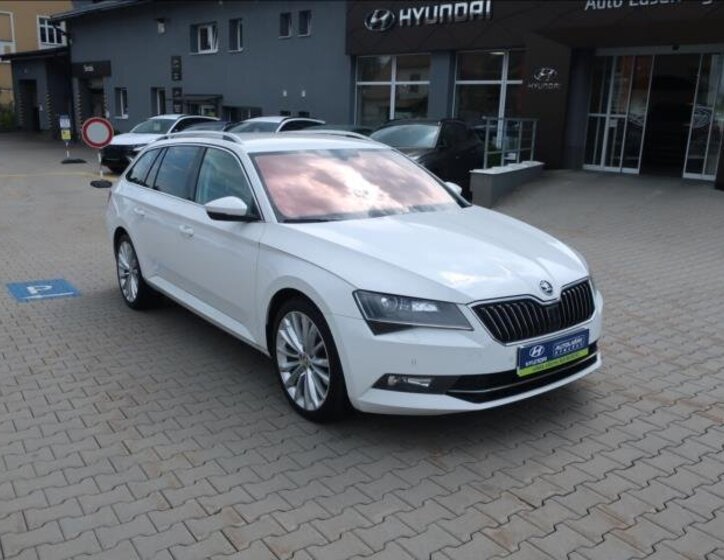 Škoda Superb Kombi 2,0 l 140 kw