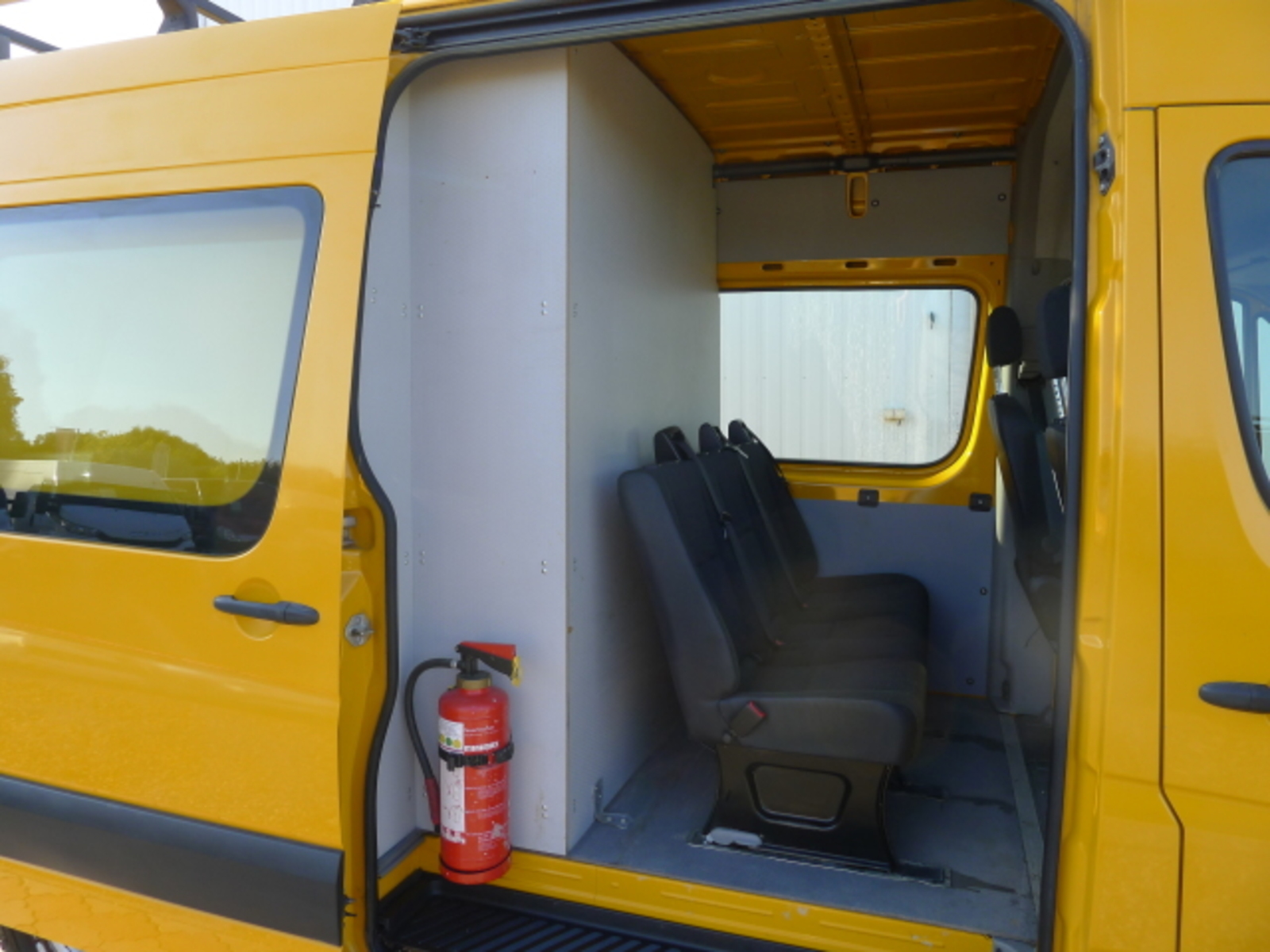 Mercedes-Benz Sprinter 10