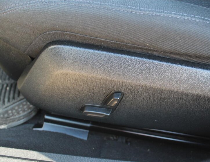 Mercedes-Benz Třídy E Kombi 2,1 l 125 kw