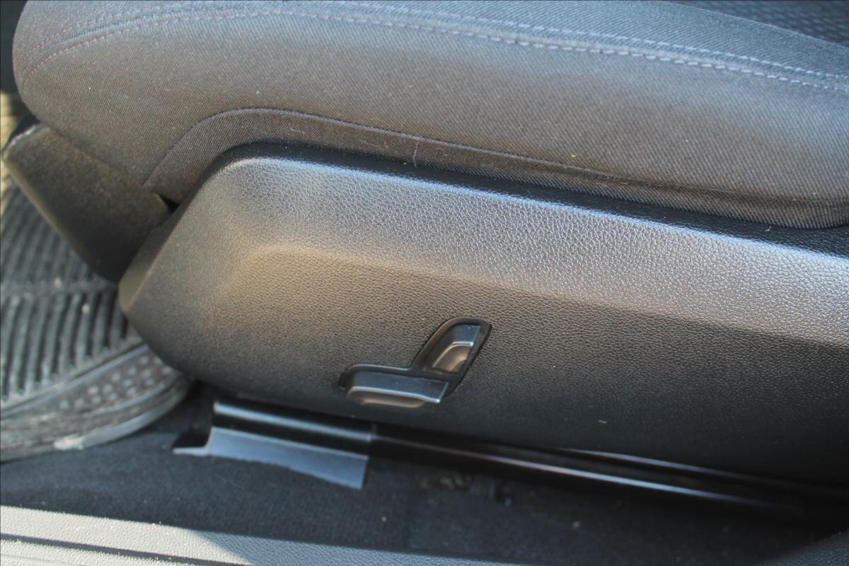 Mercedes-Benz Třídy E Kombi 2,1 l 125 kw