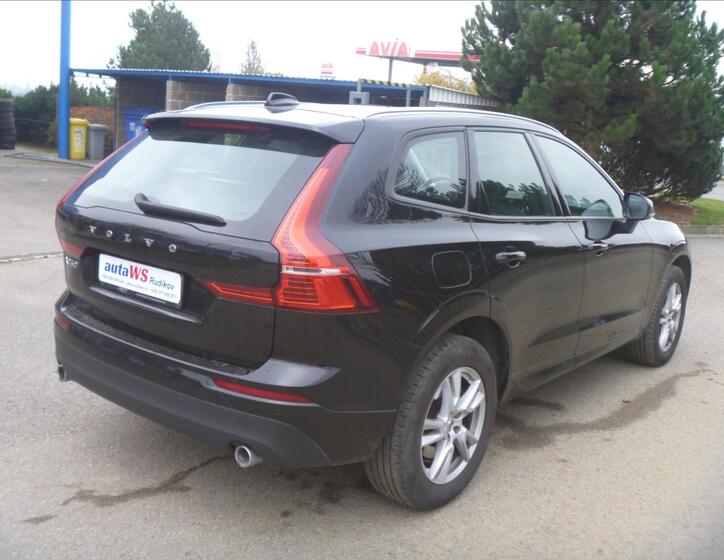 Volvo XC60 6
