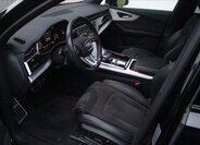 Audi Q7 44