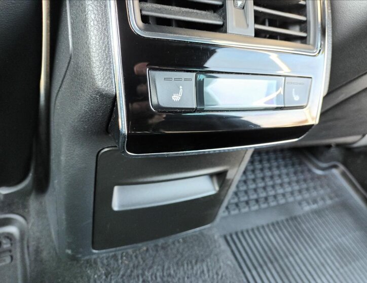 Škoda Superb Kombi 2,0 l 140 kw