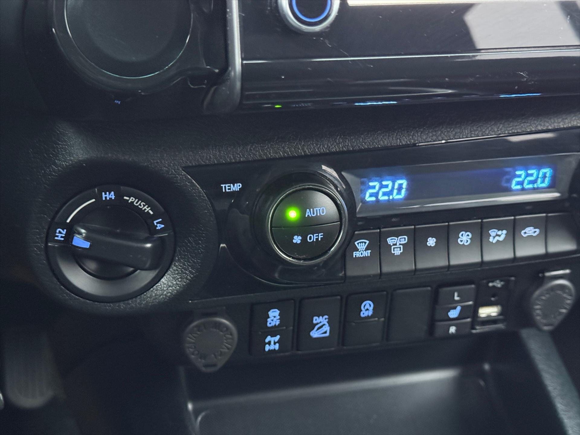 Toyota Hilux Pick-up 2,4 l 110 kw