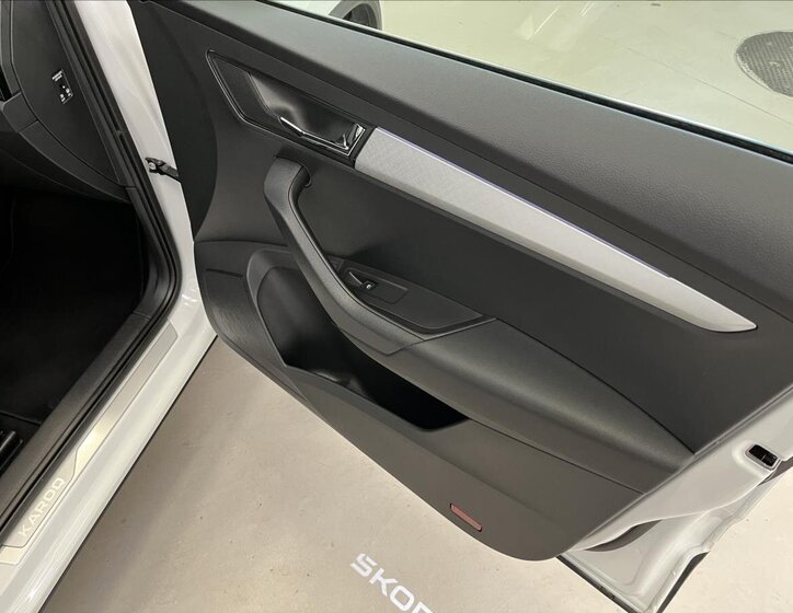Škoda Karoq SUV / Terénní 1,5 l 110 kw