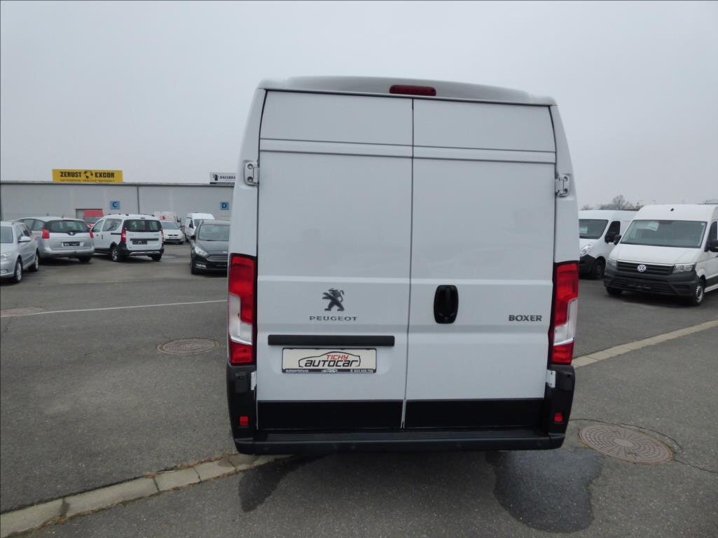 Peugeot Boxer Ostatní 2,2 l 121 kw