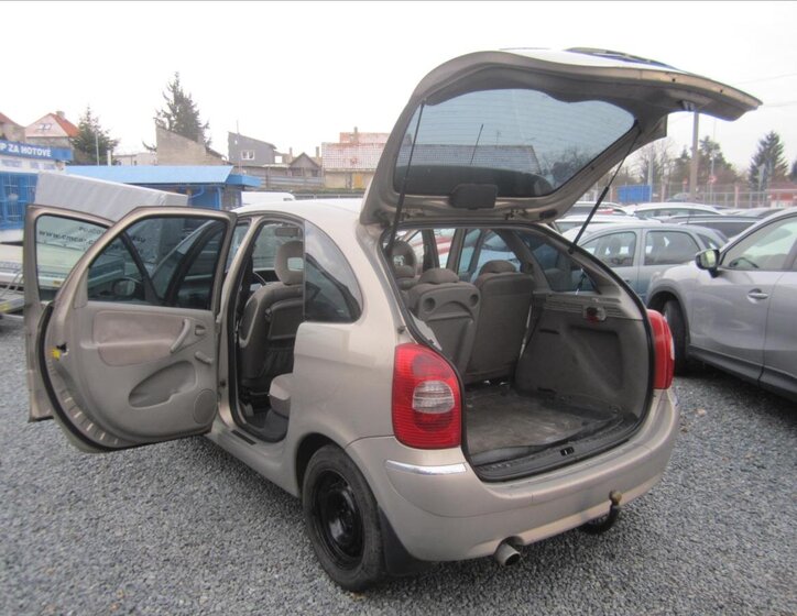 Citroën Xsara Picasso Kombi 1,6 l 80 kw