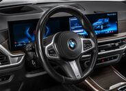BMW X7 18