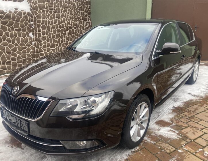 Škoda Superb 23