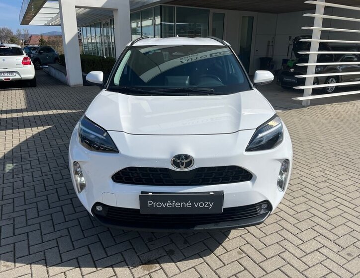 Toyota Yaris Cross SUV / Terénní 1,5 l 68 kw