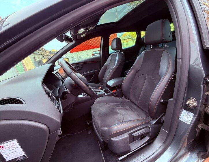 Seat Leon Hatchback 1,4 l 92 kw