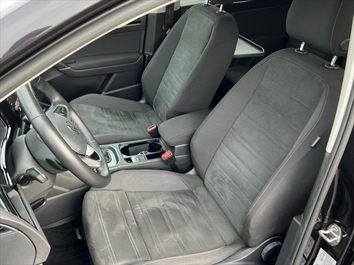 Volkswagen Touran MPV 1,5 l 110 kw