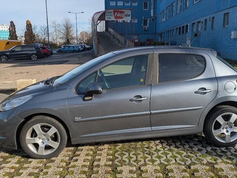 Peugeot 207 Liftback 0,0 68 kw