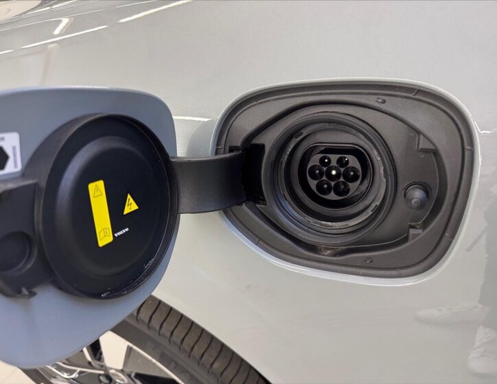 Volvo XC60 SUV 2,0 l 258 kw