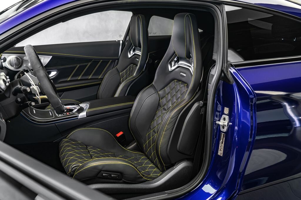 Mercedes-Benz Třídy C Kupé 4,0 l 375 kw