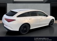 Mercedes-Benz CLA Kombi 1,3 l 120 kw