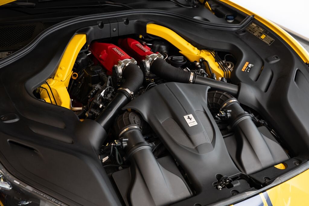 Ferrari Portofino Kabriolet 3,9 l 441 kw
