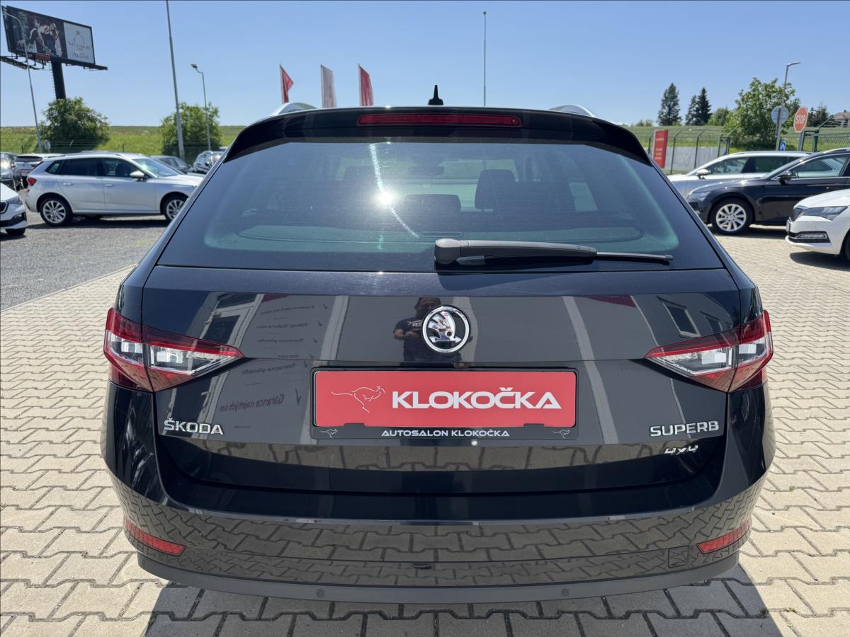 Škoda Superb