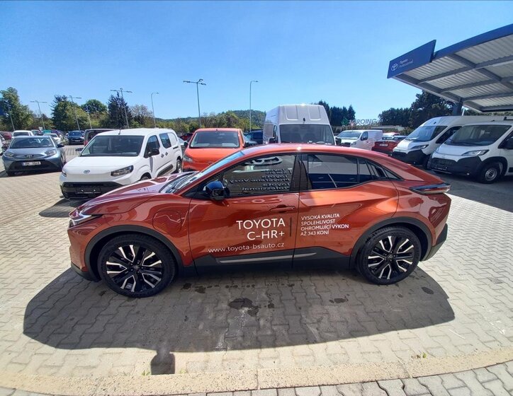 Toyota C-HR SUV / Terénní 0,0 160 kw