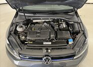 Volkswagen Golf 30