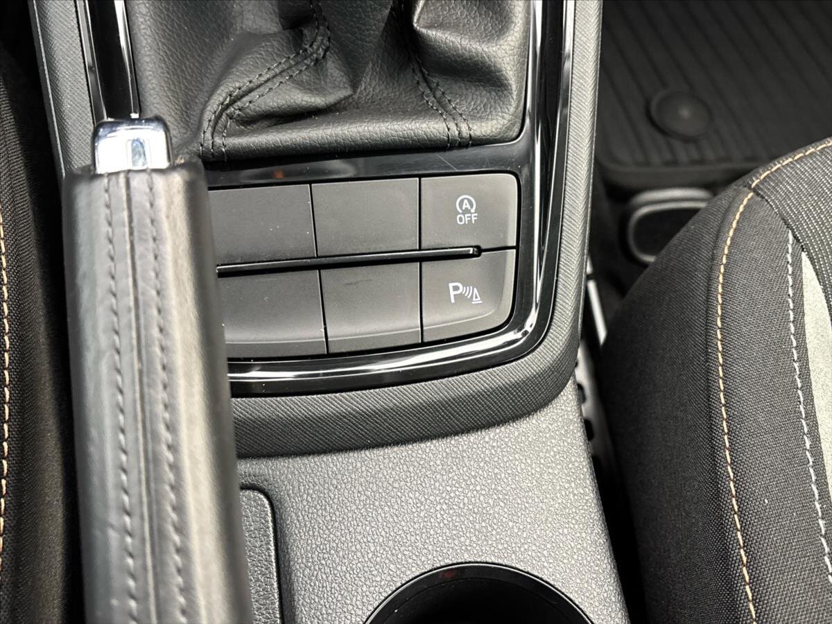 Škoda Scala Hatchback 1,6 l 85 kw