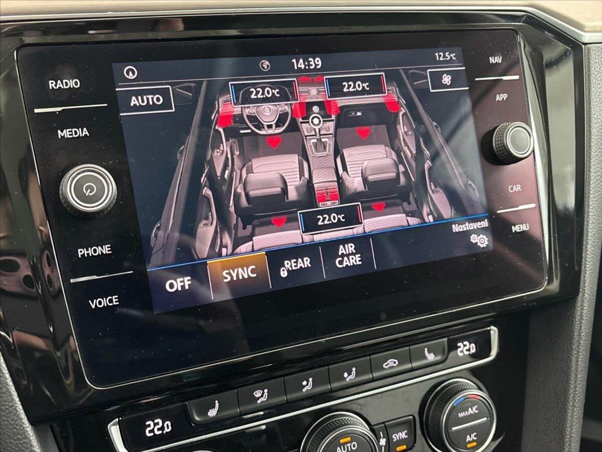 Volkswagen Passat Kombi 2,0 l 140 kw