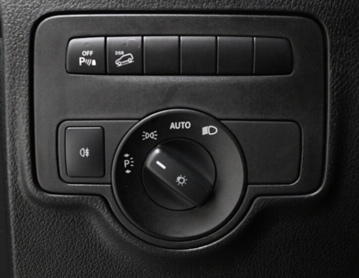 Mercedes-Benz Vito MPV 2,1 l 120 kw