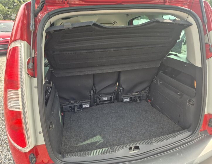 Škoda Roomster Kombi 1,2 l 63 kw