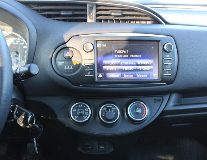 Toyota Yaris Hatchback 1,5 l 82 kw