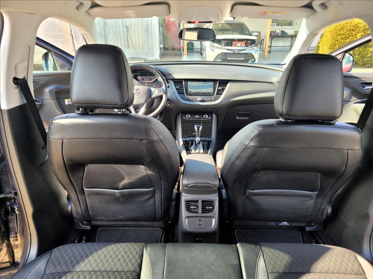 Opel Grandland X SUV / Terénní 1,5 l 96 kw