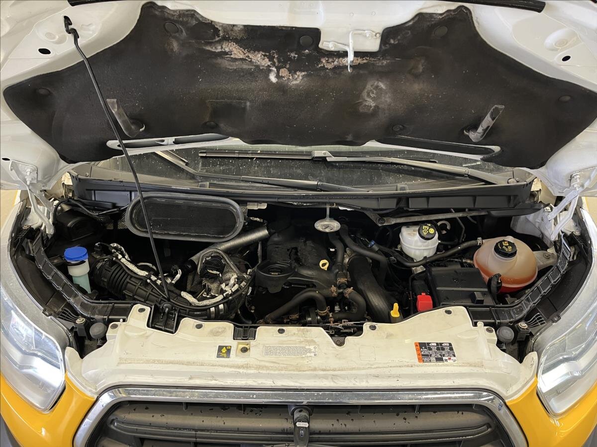 Ford Transit Kombi 2,0 l 125 kw