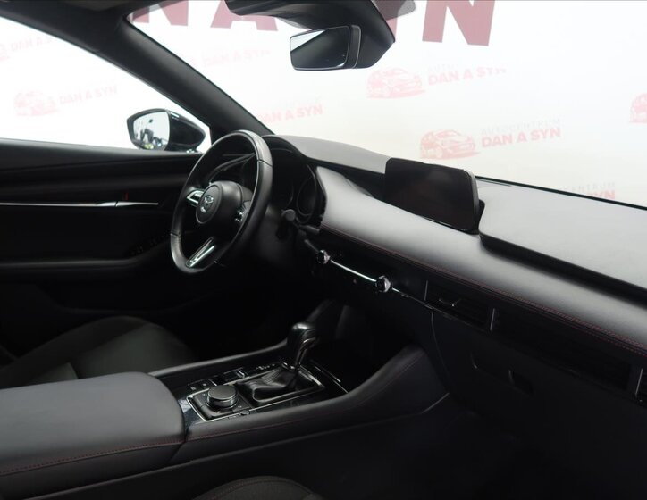 Mazda 3 Hatchback 2,0 l 110 kw