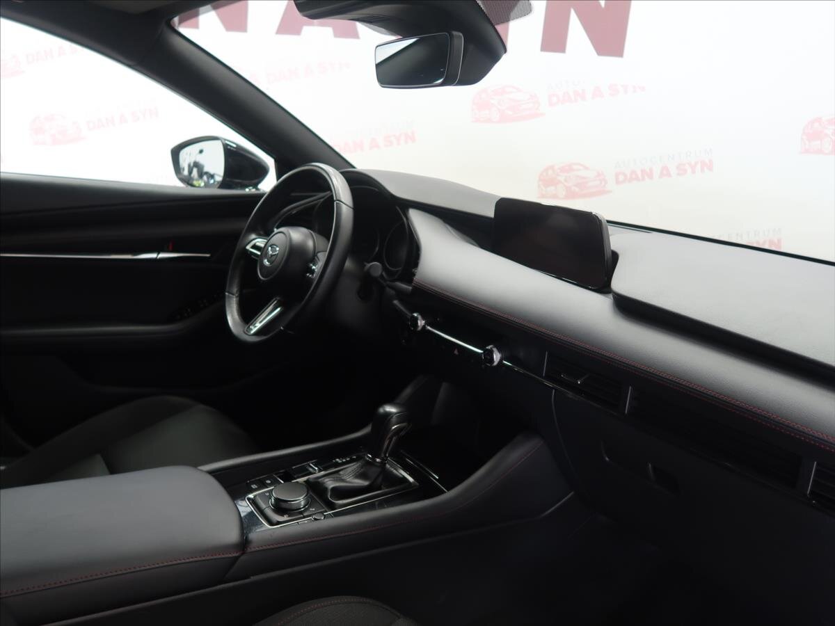 Mazda 3 Hatchback 2,0 l 110 kw
