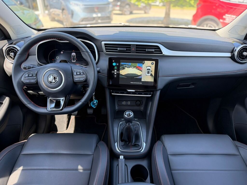 MG ZS SUV / Terénní 1,5 l 78 kw