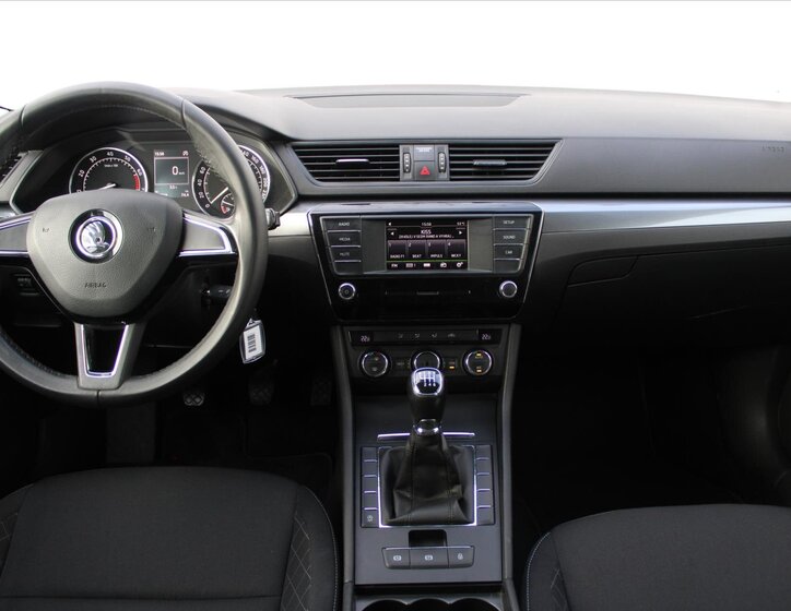 Škoda Superb Kombi 1,4 l 110 kw