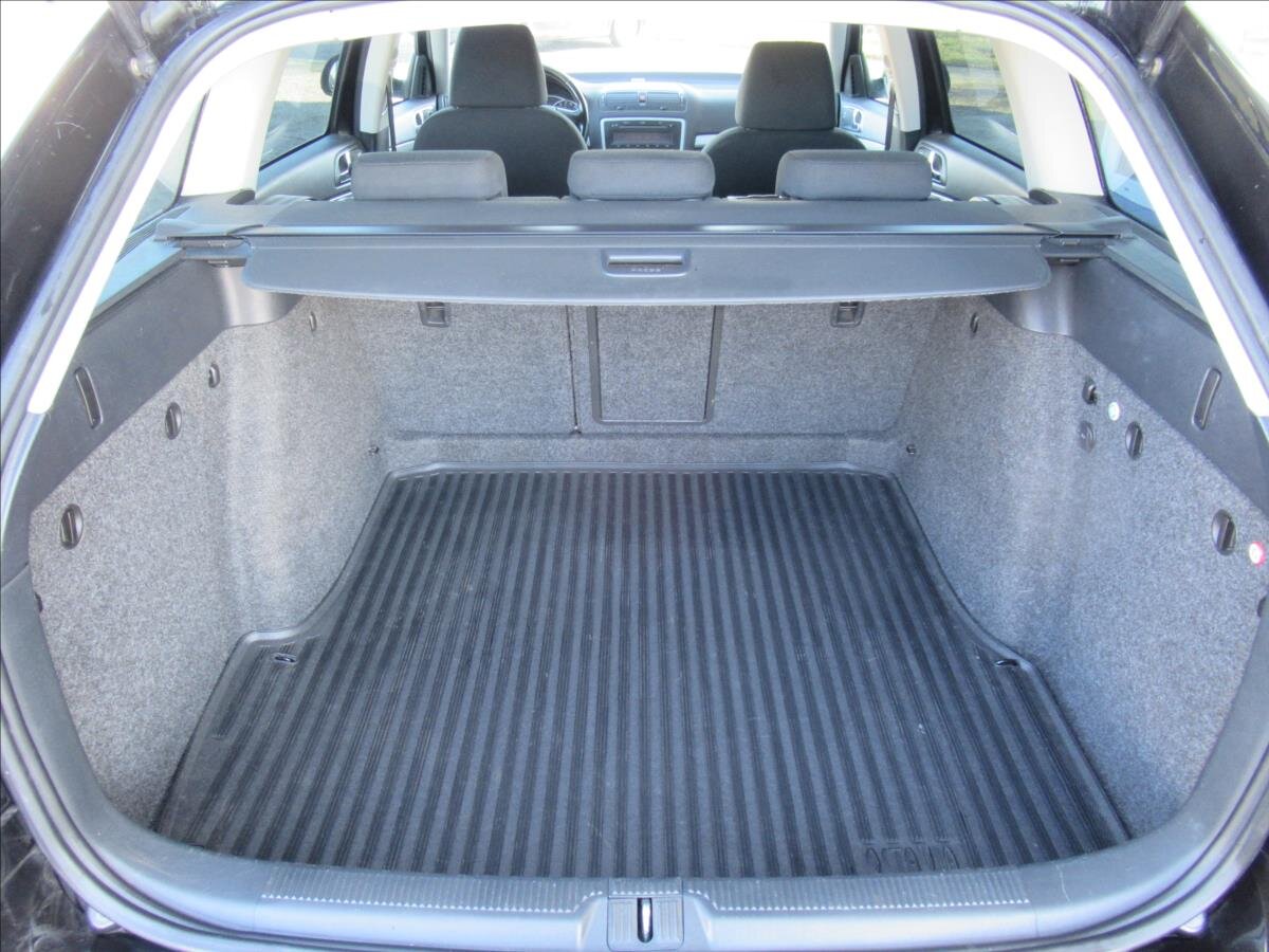 Škoda Octavia Kombi 1,6 l 77 kw