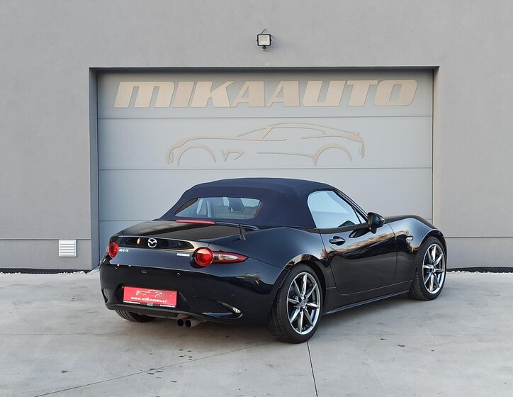 Mazda MX-5 6