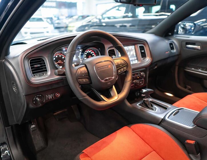 Dodge Charger Sedan 6,4 l 362 kw