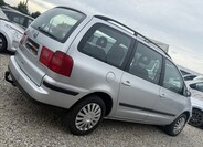 Seat Alhambra 5