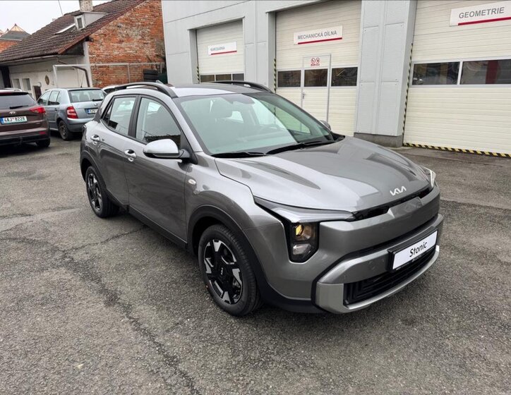KIA Stonic 3