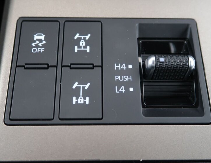 Toyota Land Cruiser SUV / Terénní 2,8 l 151 kw