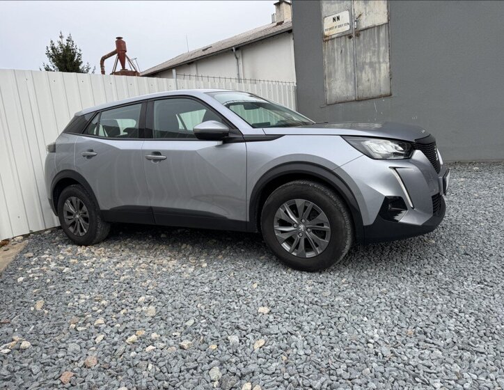 Peugeot 2008 SUV / Terénní 1,2 l 96 kw