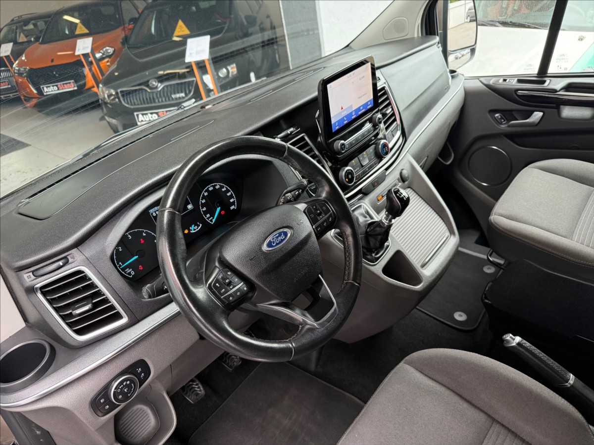 Ford Tourneo Custom