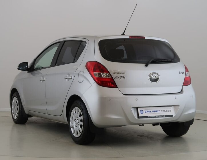 Hyundai i20 Hatchback 1,4 l 74 kw