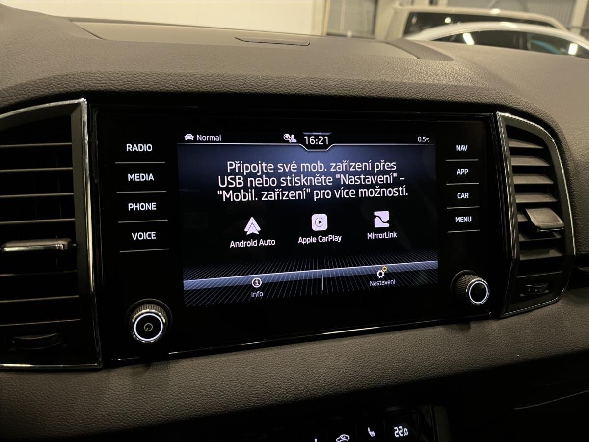 Škoda Karoq SUV / Terénní 1,5 l 110 kw